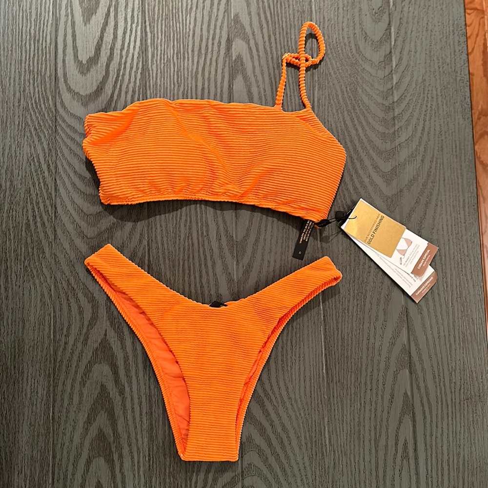 Vix Bikini  “D CUP “ Swimsuit- Brand New MSRP $192.00